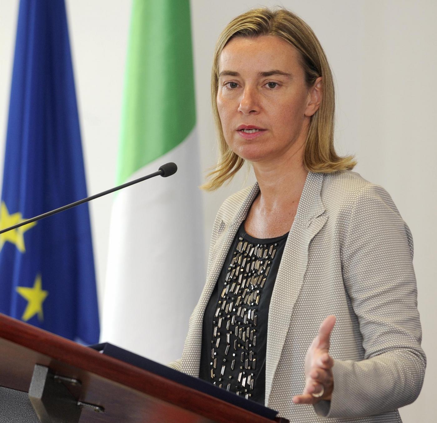 Federica Mogherini incontra  Nikola Poposki a Skopje